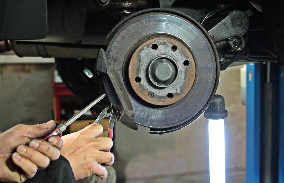 Changing the Brakes on Your Car: When and Why